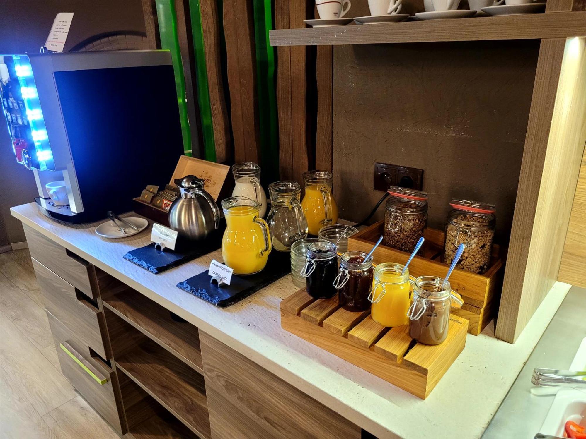 Hotel Elegance Šumperk 외부 사진